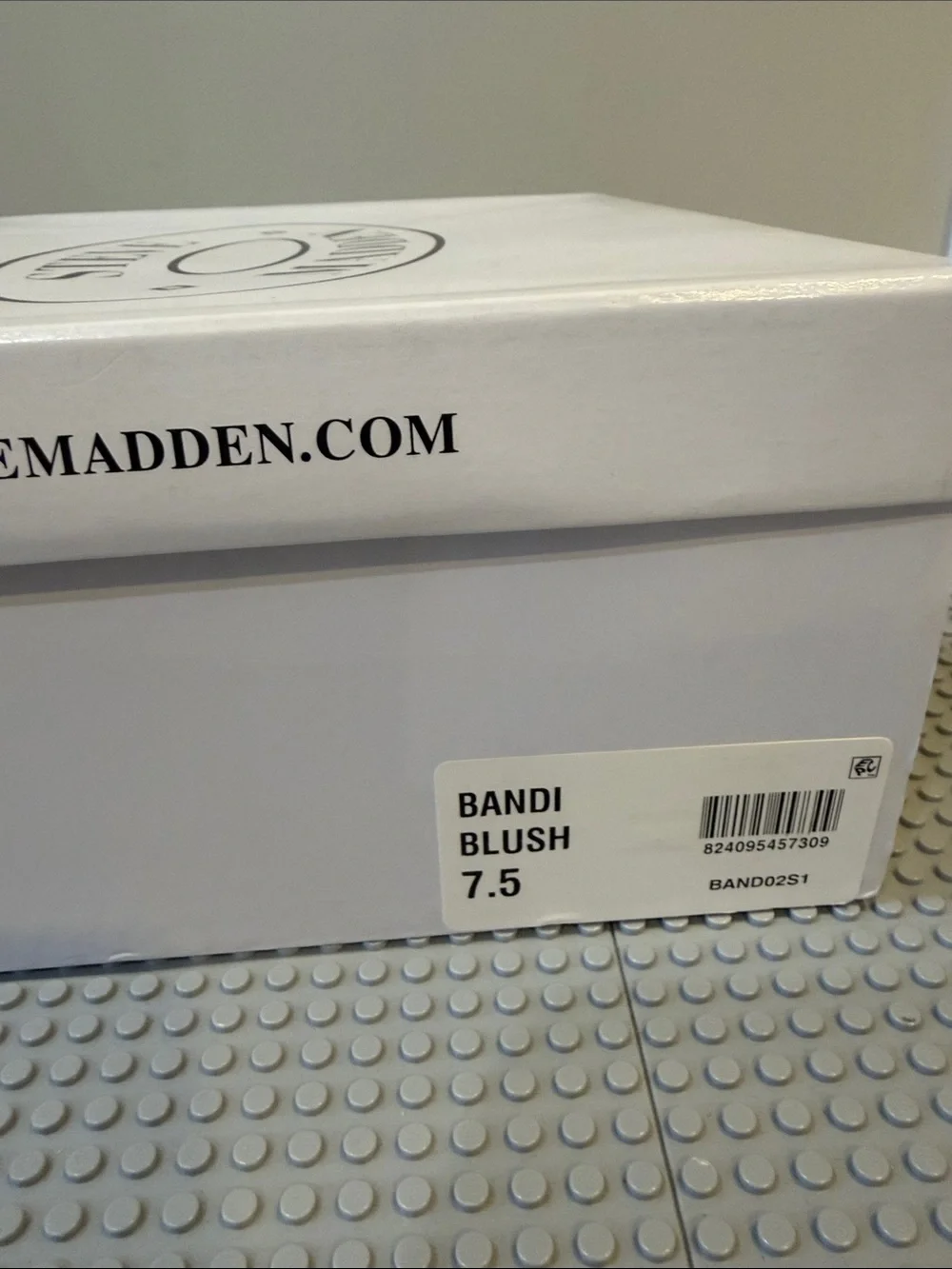 Steve Madden Beige/Tan Wedge Platform Sandals